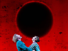 Alessio Boni and Antonella Attili take to the stage with "The Iliad: The Game of the Gods" - Teatro Sociale