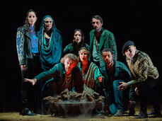 Alessio Boni and Antonella Attili take to the stage with "The Iliad: The Game of the Gods" - Teatro Sociale