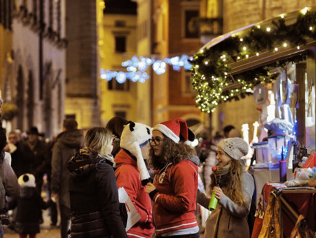 Mercatino di Natale di Trento del Volontariato e della Solidarietà