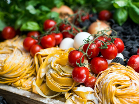 Mercato giornaliero dei prodotti alimentari