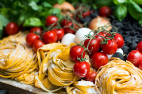 Mercato giornaliero dei prodotti alimentari