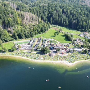 Abende mit DJs und Musik in der Bar Alla Spiaggia