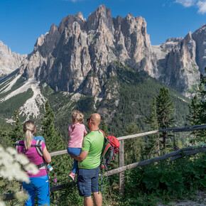 Escursione famiglia Ciampedie Catinaccio