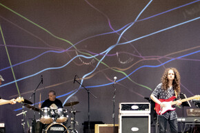 cantanti di musica rock sul palco