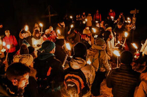 fiaccolata notturna san romedio
