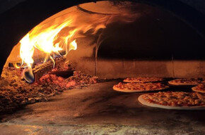 Pizza in piazza a Fondo