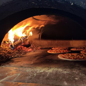 Pizza in piazza a Fondo