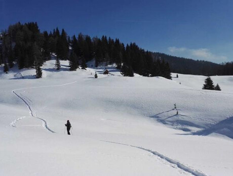 Primo Après-Ski dell’anno con gara di Slittini e DJ SET