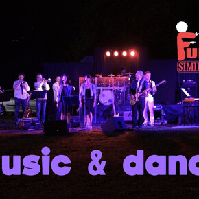 Simile funk band of 70s disco with lights, sounds