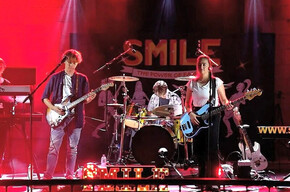 Image of the band made up of 5 brothers aged 12 to 21 en