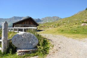 Teatro in malga - 90 giorni: racconto di una stagione in malga