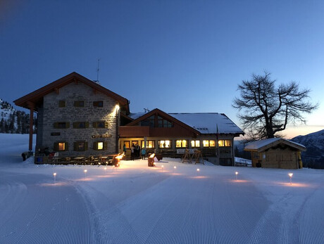 Trentino Ski Sunrise - Rifugio Viviani