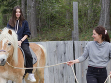 Horseback riding to Lago dei Caprioli 
