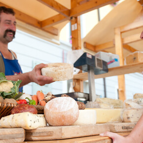 Bauernmarkt in Cogolo
