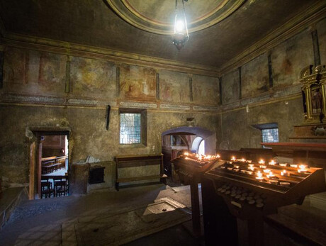 Messa di mezzanotte al Santuario di San Romedio