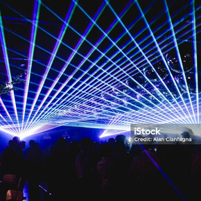 LASER LIGHTS ABOVE THE CROWD