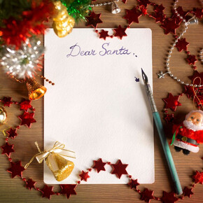 Nell'immagine si vede una letterina per Babbo Natale