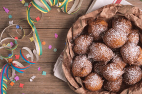 Mani in pasta - Frittelle di carnevale con nonna Wilma