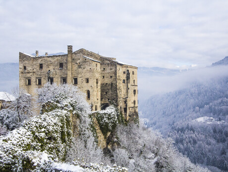 DEAR GOLDONI – THEATRE AT CASTEL PERGINE  DEAR GOLDONI – THEATRE AT CASTEL PERGINE