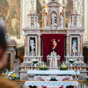  Zwischen Kreuzg&auml;ngen und Kirchen 
