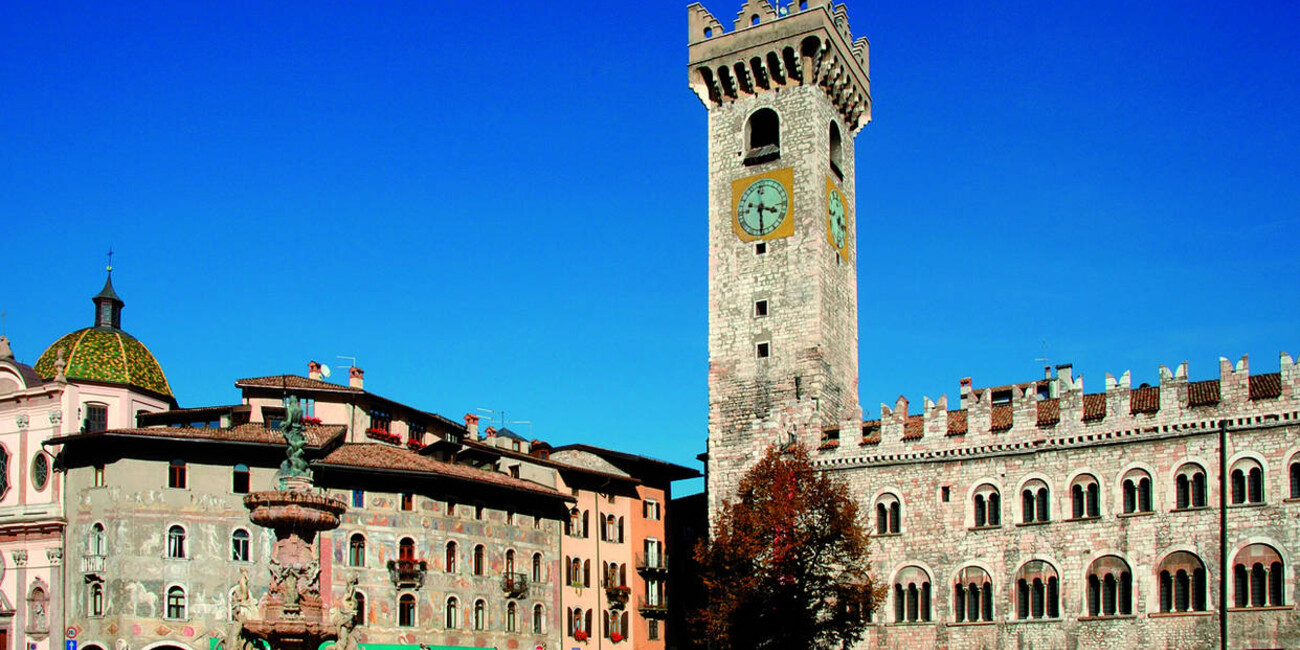 Palazzo Pretorio i Torre Civica  #1