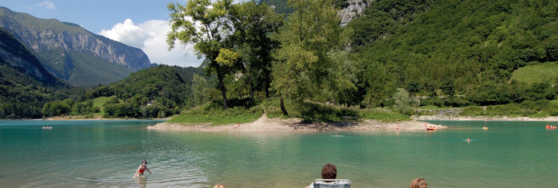 Jezioro Tenno, wakacje nad jeziorem