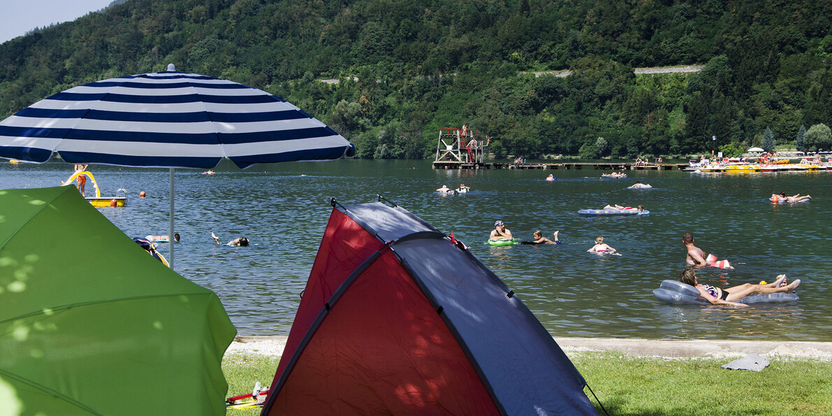 Relaxing hikes around Lake Levico