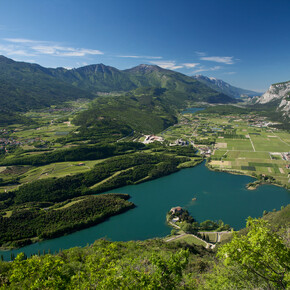 Lake Toblino - The pearl of Valle dei Laghi