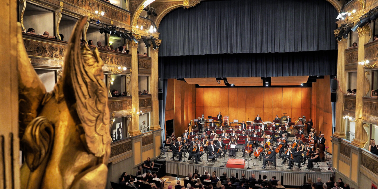 Stagione Teatrale e Musicale