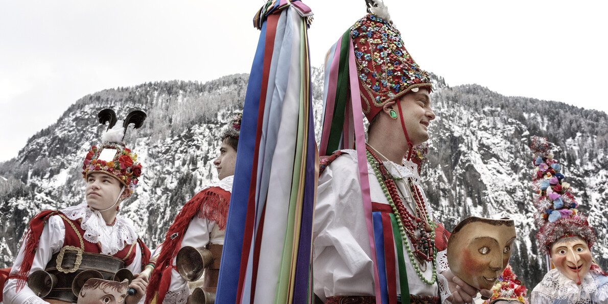 Carnival with a view of the Dolomites