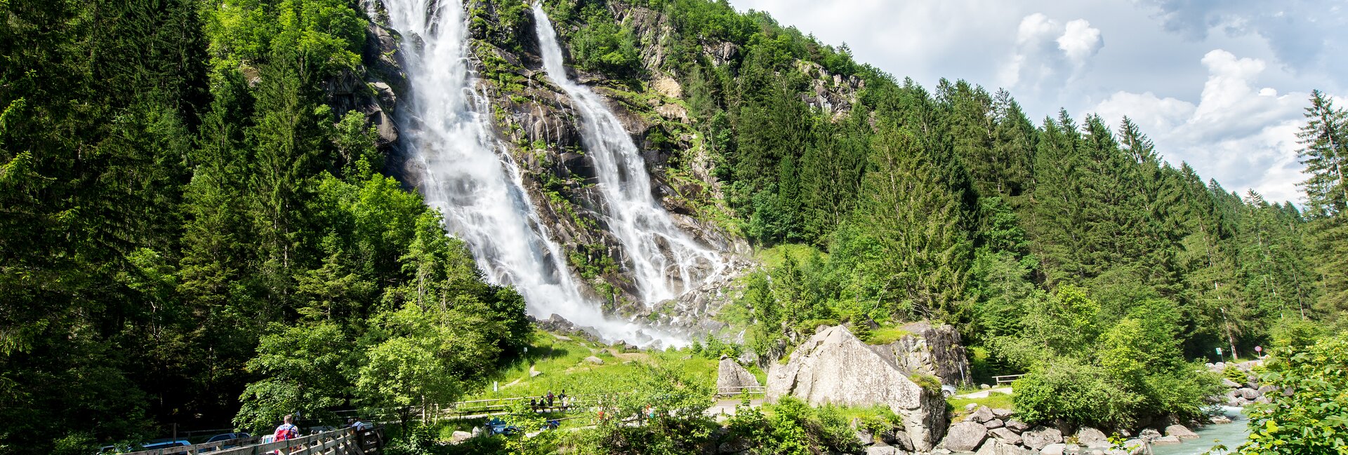 Madonna di Campiglio - Discover the Nardis waterfalls