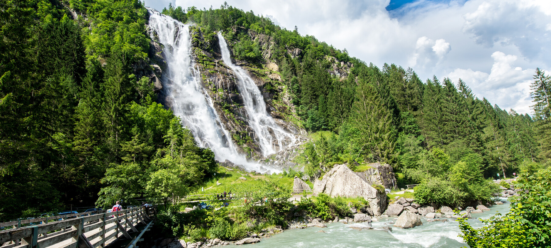 Madonna di Campiglio - Discover the Nardis waterfalls