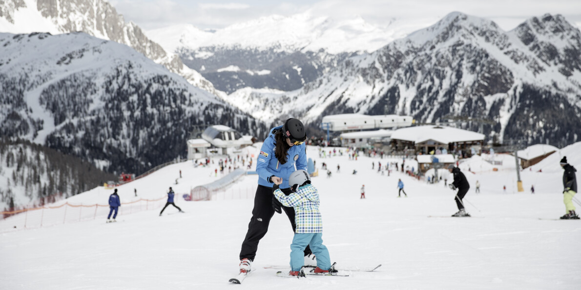 Menší lyžařské areály: spoustu zábavy na sněhu a ideální místo pro první lyžařské pokusy