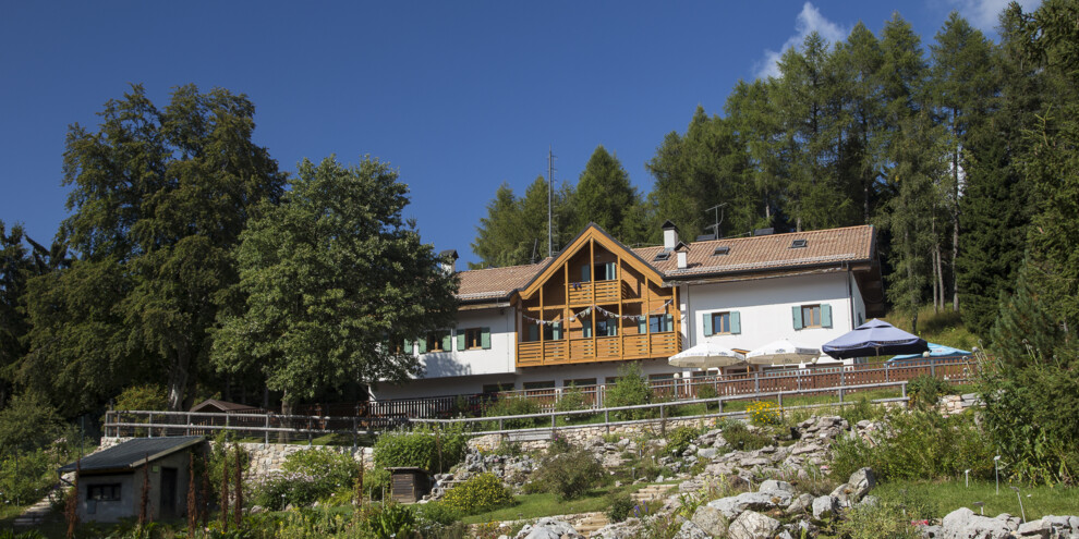 Valle dell'Adige - Monte Bondone - Viote - Rifugio Fratelli Tambosi
