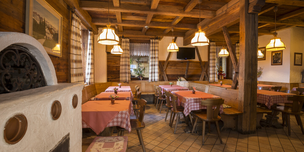 Alpe Cimbra - Localit? Francolini - Rifugio Stella d'Italia