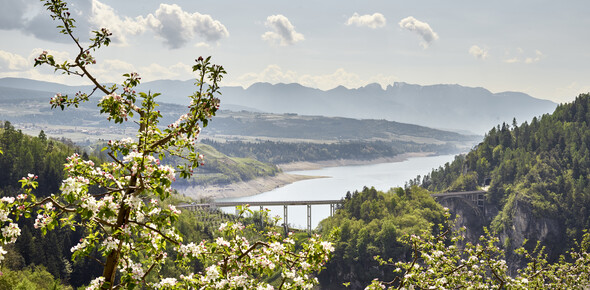 Val di Non - Meleti - Lago si Santa Giustina