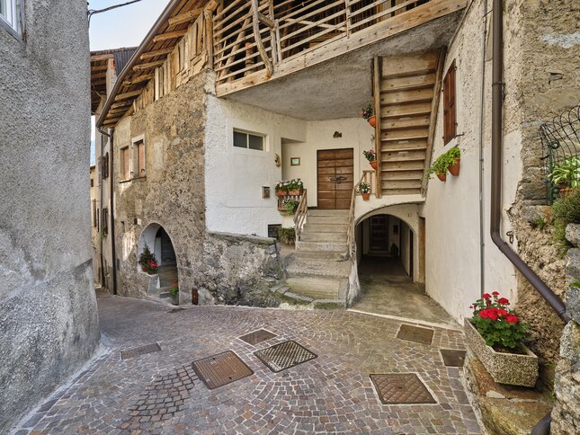 Valle del Chiese - Bondone - Centro storico
