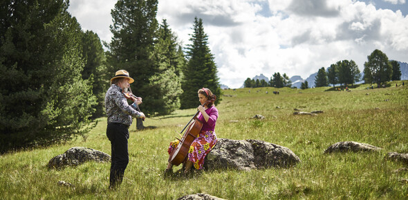 Val di Fiemme - Bocche - Malga Canvere - Alasdair Fraser, Natalie Haas
