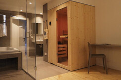 Hotel-Accademia-Albergo-Trento-suite-con-spa-in-ca