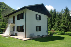 Casa Piva con tanto verde intorno Casa Piva con tanto verde intorno