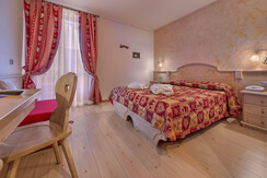 Camera DELUXE Hotel Al Posta 1899 (1) Camera DELUXE Hotel Al Posta 1899 (1)