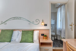 OND031588-1280x853 OND031588-1280x853