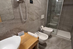 20210318_142904 20210318_142904