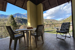 terrazzo  con vista parco terrazzo  con vista parco