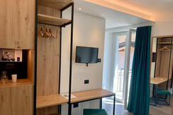 camera matrimoniale con balcone