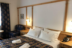 Deluxe tirolese mansarda. Deluxe tirolese mansarda.