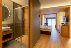 JS Dolomiti 8 JS Dolomiti 8