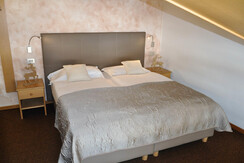 st 51 camera principale