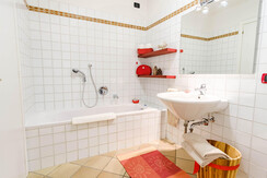 101 - Bagno con vasca 101 - Bagno con vasca