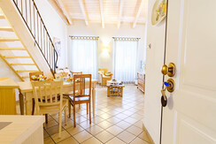 102 - Ingresso 102 - Ingresso